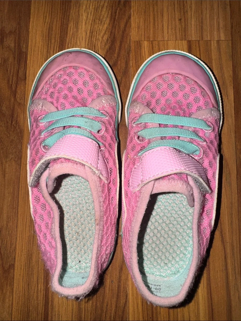 Bright Pink Kids Water Shoes and Mesh Sneaker Set. Girls 11, used & need a clean